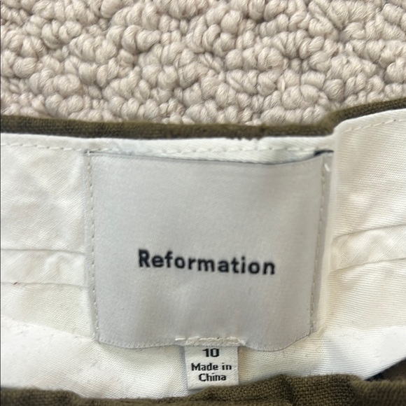 Olive Green Reformation Women's Shorts - Picture 5 of 5